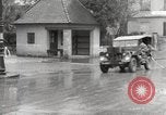 Image des prisonniers de guerre allemands Dillingen Allemagne, 1945, de la seconde 38 séquences d'archives historiques vidéo 65675066609