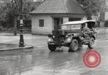 Image des prisonniers de guerre allemands Dillingen Allemagne, 1945, de la seconde 39 séquences d'archives historiques vidéo 65675066609
