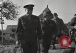 Standbild General Eisenhower Cherbourg Frankreich, 1945, aus Sekunde 41 historischem Filmmaterial Videoclip 65675066626