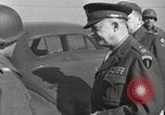 Standbild General Eisenhower Cherbourg Frankreich, 1945, aus Sekunde 46 historischem Filmmaterial Videoclip 65675066626