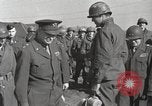 Standbild General Eisenhower Cherbourg Frankreich, 1945, aus Sekunde 56 historischem Filmmaterial Videoclip 65675066626