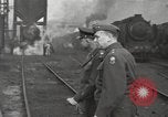 Standbild General Eisenhower Cherbourg Frankreich, 1945, aus Sekunde 4 historischem Filmmaterial Videoclip 65675066628
