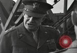 Standbild General Eisenhower Cherbourg Frankreich, 1945, aus Sekunde 11 historischem Filmmaterial Videoclip 65675066628