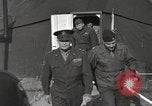 Standbild General Eisenhower Cherbourg Frankreich, 1945, aus Sekunde 47 historischem Filmmaterial Videoclip 65675066628