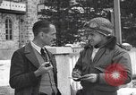 Standbild Befreite Häftlinge aus den Gefängnissen der Nazis Deutschland, 1945, aus Sekunde 59 historischem Filmmaterial Videoclip 65675066637