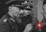 Standbild Übergabe des deutschen Generals Kurt Dittmar Magdeburg Deutschland, 1945, aus Sekunde 54 historischem Filmmaterial Videoclip 65675066638
