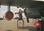 Standbild SP-2H Flugzeuge Vietnam, 1965, aus Sekunde 1 historischem Filmmaterial Videoclip 65675066666
