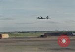 Standbild C-117 Flugzeugen Hummer Saigon Vietnam, 1966, aus Sekunde 23 historischem Filmmaterial Videoclip 65675066674