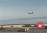 Standbild C-117 Flugzeugen Hummer Saigon Vietnam, 1966, aus Sekunde 27 historischem Filmmaterial Videoclip 65675066674