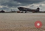 Standbild C-117 Flugzeugen Hummer Saigon Vietnam, 1966, aus Sekunde 46 historischem Filmmaterial Videoclip 65675066674