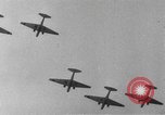Standbild japanischen Mitsubishi Ki-2 Bomber China, 1940, aus Sekunde 57 historischem Filmmaterial Videoclip 65675066682