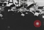 Standbild japanischen U-Boot Besatzung Atlantik, 1941, aus Sekunde 41 historischem Filmmaterial Videoclip 65675066687
