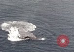 Standbild Die japanischen U-Boot versenkt in Betrieb Kreuzung Pazifischer Ozean, 1946, aus Sekunde 9 historischem Filmmaterial Videoclip 65675066704