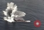 Standbild Die japanischen U-Boot versenkt in Betrieb Kreuzung Pazifischer Ozean, 1946, aus Sekunde 11 historischem Filmmaterial Videoclip 65675066704