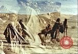 Image Avec des troupeaux nomades afghans Afghanistan, 1960, de la seconde 10 séquences d'archives historiques vidéo 65675066734