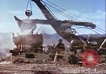 Image Morrison et Knutsen company construction en Agghanistan Afghanistan, 1960, de la seconde 39 séquences d'archives historiques vidéo 65675066737