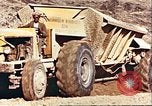 Image Morrison et Knutsen company construction en Agghanistan Afghanistan, 1960, de la seconde 62 séquences d'archives historiques vidéo 65675066737