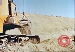 Image Morrison et Knudson Company Construction de barrages et canaux d'irrigation en Afghanistan Afghanistan, 1950, de la seconde 44 séquences d'archives historiques vidéo 65675066743