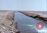 Image Barrage de dérivation Boghra et canal en Afghanistan Afghanistan, 1952, de la seconde 25 séquences d'archives historiques vidéo 65675066744