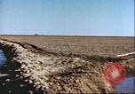 Image Barrage de dérivation Boghra et canal en Afghanistan Afghanistan, 1952, de la seconde 31 séquences d'archives historiques vidéo 65675066744