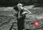 Image des civils allemands Allemagne, 1945, de la seconde 62 séquences d'archives historiques vidéo 65675066748