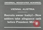 Immagine di Nuove reclute Vienna Austria, 1930, secondo 7 filmato di repertorio 65675066770