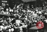 Immagine di Il corteo funebre per i comunisti Harlem New York City USA, 1930, secondo 30 filmato di repertorio 65675066771