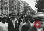 Immagine di Il corteo funebre per i comunisti Harlem New York City USA, 1930, secondo 39 filmato di repertorio 65675066771