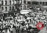 Immagine di Il corteo funebre per i comunisti Harlem New York City USA, 1930, secondo 57 filmato di repertorio 65675066771