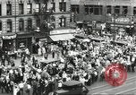 Immagine di Il corteo funebre per i comunisti Harlem New York City USA, 1930, secondo 58 filmato di repertorio 65675066771