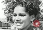 Standbild Afroamerikanische männliche und weibliche College-Studenten Nashville Tennessee USA, 1937, aus Sekunde 17 historischem Filmmaterial Videoclip 65675066777