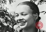 Standbild Afroamerikanische männliche und weibliche College-Studenten Nashville Tennessee USA, 1937, aus Sekunde 33 historischem Filmmaterial Videoclip 65675066777