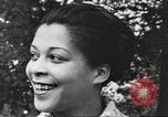 Standbild Afroamerikanische männliche und weibliche College-Studenten Nashville Tennessee USA, 1937, aus Sekunde 43 historischem Filmmaterial Videoclip 65675066777