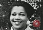 Standbild Afroamerikanische männliche und weibliche College-Studenten Nashville Tennessee USA, 1937, aus Sekunde 44 historischem Filmmaterial Videoclip 65675066777