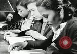 Standbild Afroamerikanische weibliche College-Studenten Nashville Tennessee USA, 1937, aus Sekunde 27 historischem Filmmaterial Videoclip 65675066778
