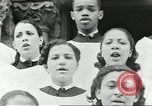 Standbild Afroamerikanischer Hochschulchor Nashville Tennessee USA, 1937, aus Sekunde 6 historischem Filmmaterial Videoclip 65675066779