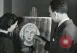Standbild Hale Woodruff unterrichtet afroamerikanische Studenten Atlanta Georgia USA, 1937, aus Sekunde 14 historischem Filmmaterial Videoclip 65675066796