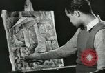 Standbild Hale Woodruff unterrichtet afroamerikanische Studenten Atlanta Georgia USA, 1937, aus Sekunde 29 historischem Filmmaterial Videoclip 65675066796