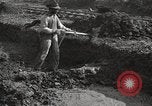 Standbild Phosphat mine United States USA, 1920, aus Sekunde 19 historischem Filmmaterial Videoclip 65675066797