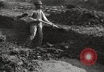 Standbild Phosphat mine United States USA, 1920, aus Sekunde 26 historischem Filmmaterial Videoclip 65675066797