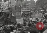 Standbild Mardi Gras New Orleans Louisiana USA, 1920, aus Sekunde 7 historischem Filmmaterial Videoclip 65675066799