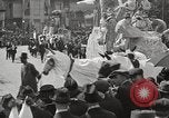 Standbild Mardi Gras New Orleans Louisiana USA, 1920, aus Sekunde 57 historischem Filmmaterial Videoclip 65675066799