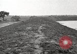 Standbild Deich New Orleans Louisiana USA, 1920, aus Sekunde 28 historischem Filmmaterial Videoclip 65675066800