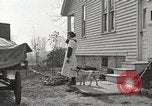 Immagine di Cortile United States USA, 1920, secondo 16 filmato di repertorio 65675066808