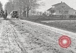 Immagine di Cortile United States USA, 1920, secondo 32 filmato di repertorio 65675066808
