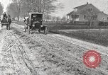 Immagine di Cortile United States USA, 1920, secondo 36 filmato di repertorio 65675066808