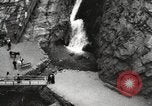 Standbild Rocky Mountains United States USA, 1917, aus Sekunde 44 historischem Filmmaterial Videoclip 65675066835