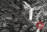 Standbild Rocky Mountains United States USA, 1917, aus Sekunde 61 historischem Filmmaterial Videoclip 65675066835