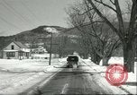 Immagine di Coperta di neve Pittsford Vermont USA, 1950, secondo 34 filmato di repertorio 65675066855