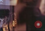 Immagine di Windows di negozi New York City USA, 1958, secondo 1 filmato di repertorio 65675066863
